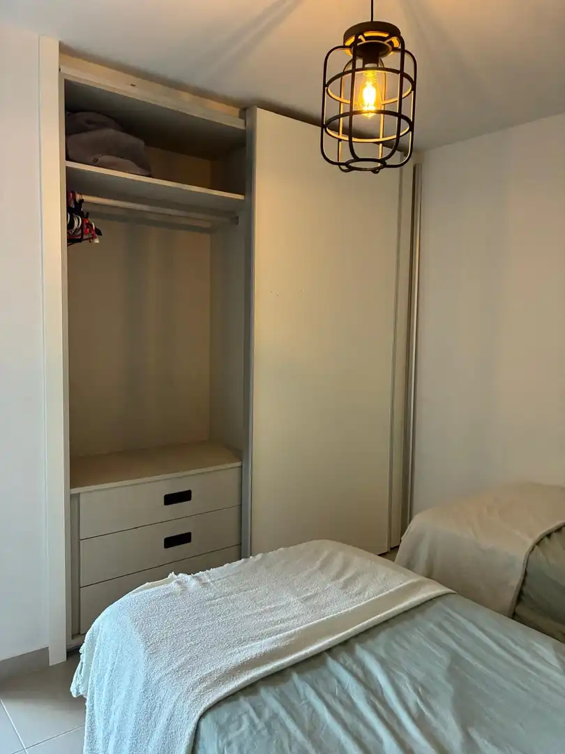 Habitación de Casa adosada en venta en San Pedro del Pinatar con Aire acondicionado, Terraza y Amueblado