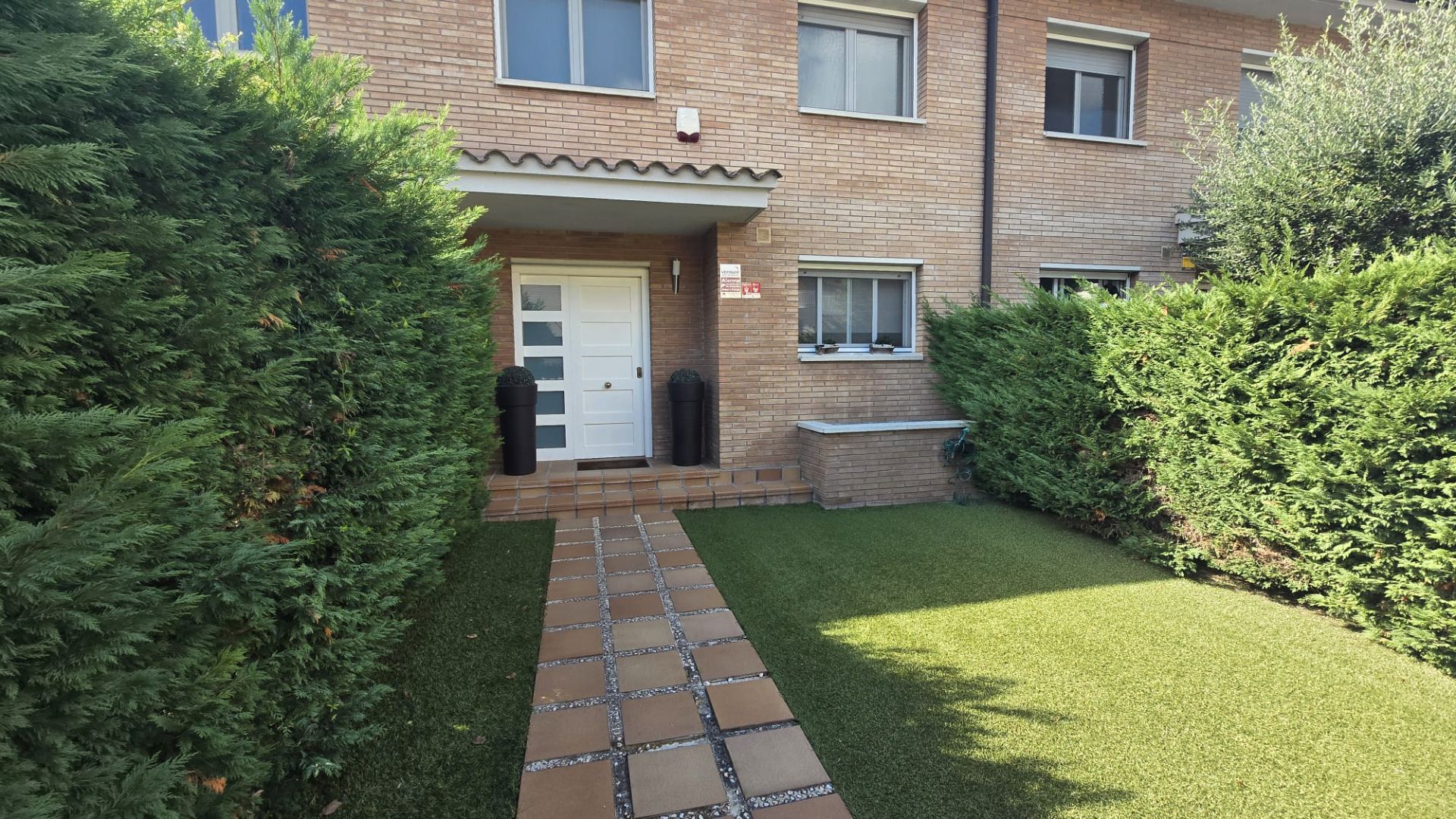 Jardín de Casa adosada en venta en Sant Fost de Campsentelles con Calefacción, Jardín privado y Parquet