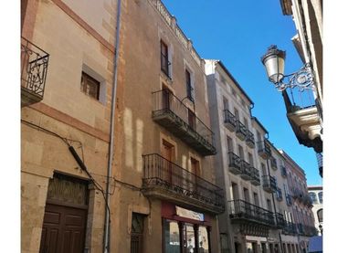Autres à vendre à Calle Julián Sánchez