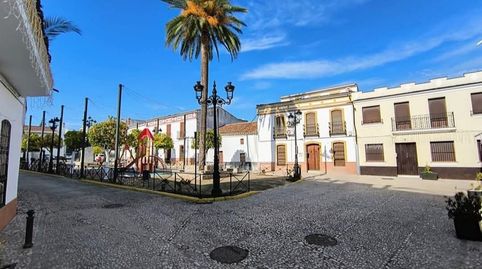 Foto 2 de Casa adosada en venda a Almadén de la Plata, Sevilla
