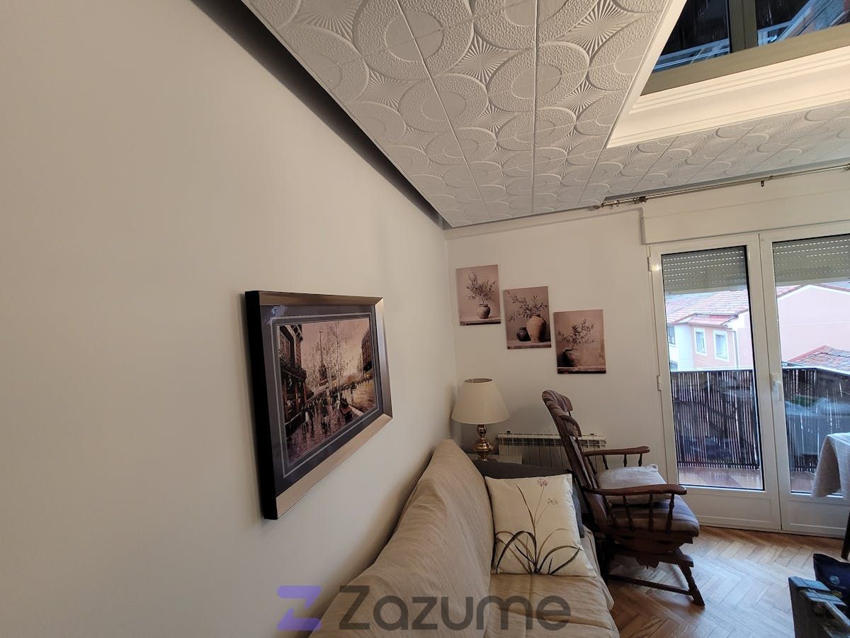 Living room of Flat to rent in Segovia Capital  with Heating, Parquet flooring and Terrace