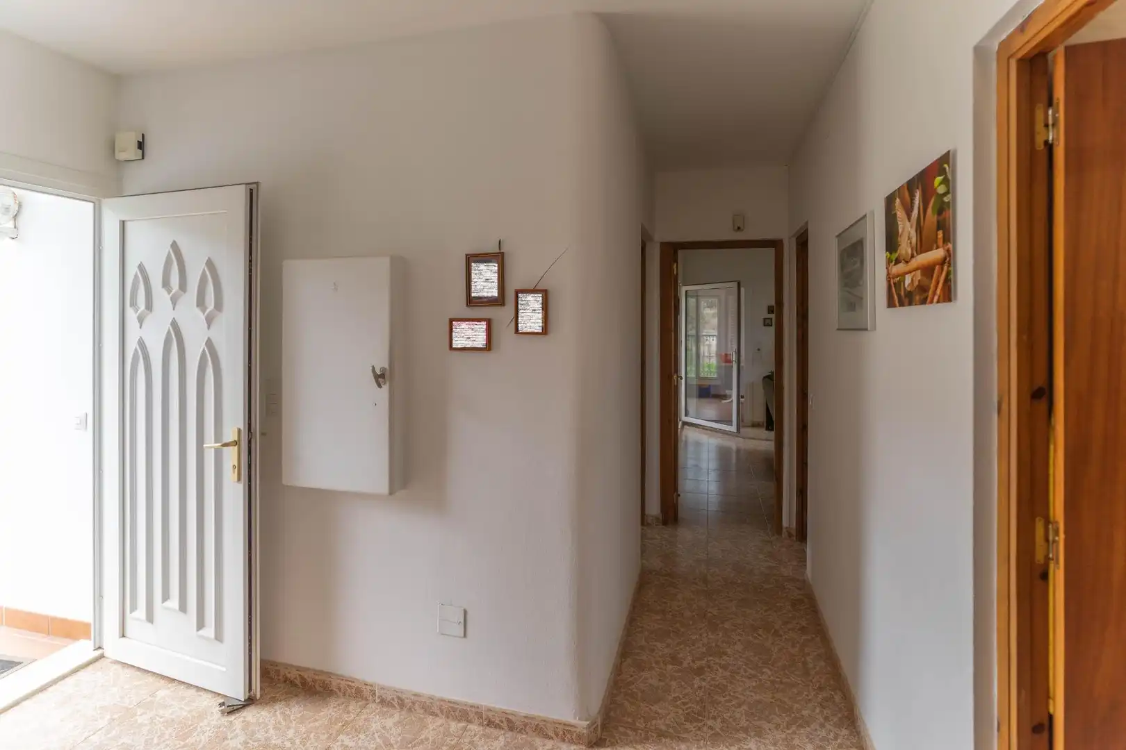 Haus oder Chalet zum Verkauf in Alhaurín El Grande mit Klimaanlage, Privatgarten und Terrasse