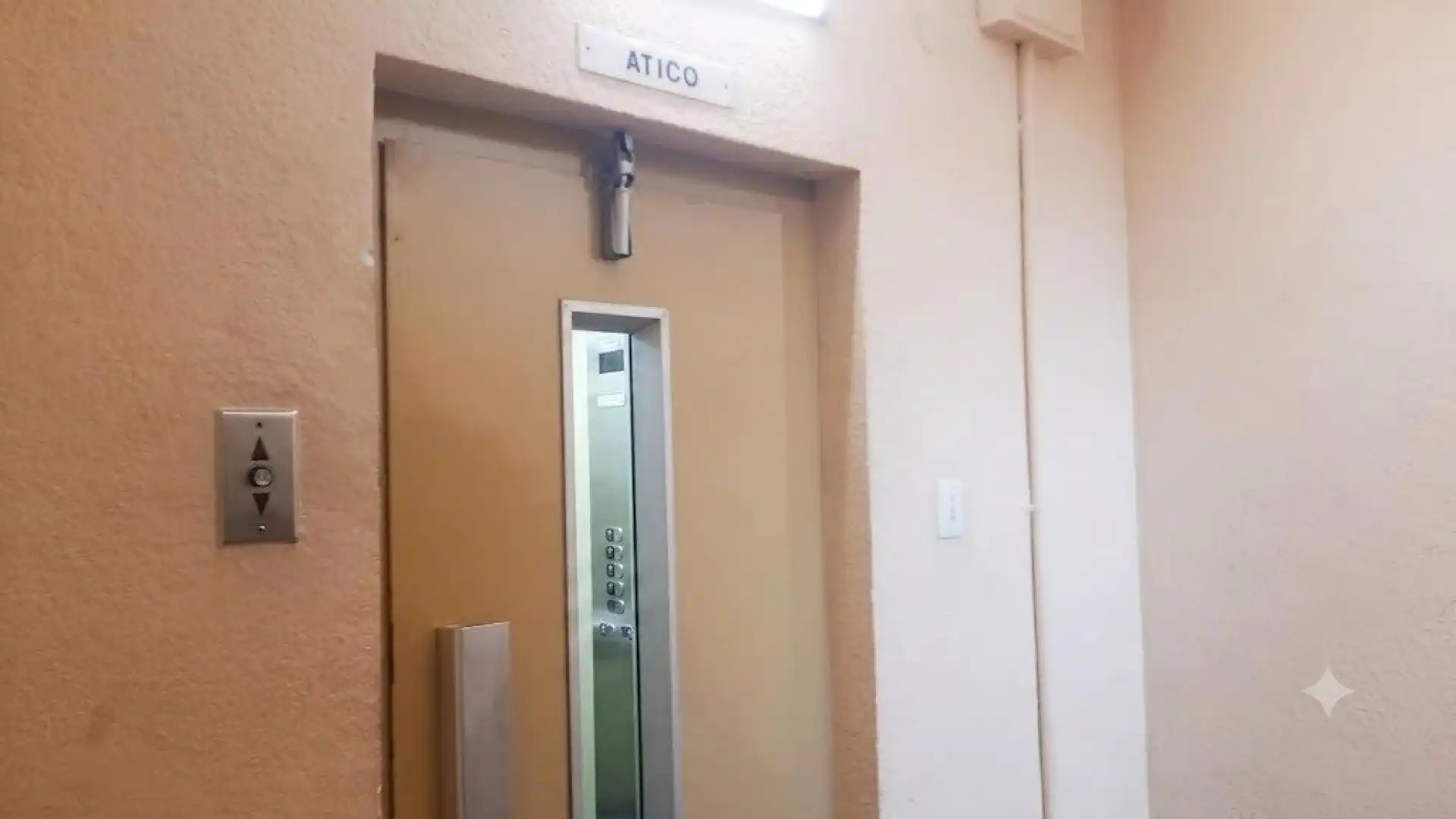 Ático en venta en Sant Cosme -La Granja