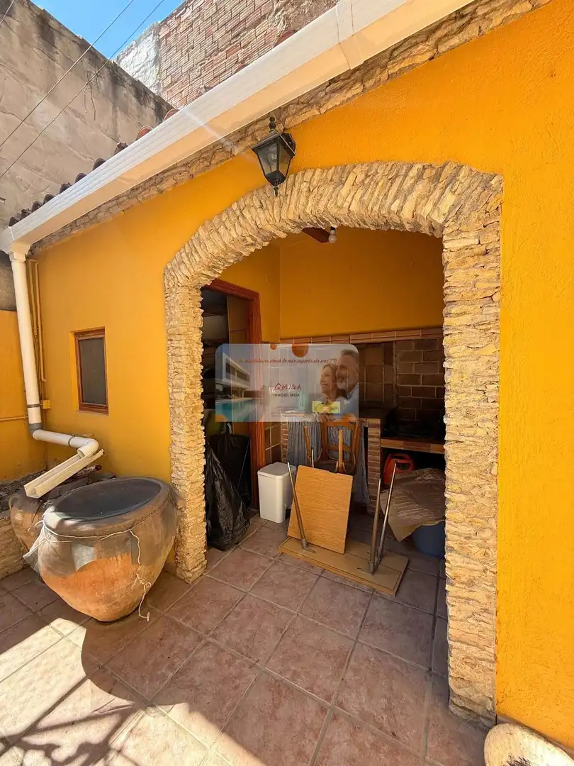 Cuina de Casa o xalet en venda en Castellón de la Plana / Castelló de la Plana amb Aire condicionat, Calefacció i Jardí privat