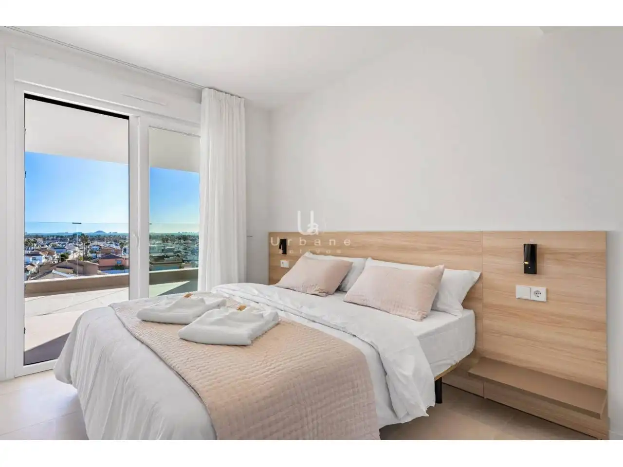 Apartament amb terrassa en venda a Calle Penélope, imagen 13