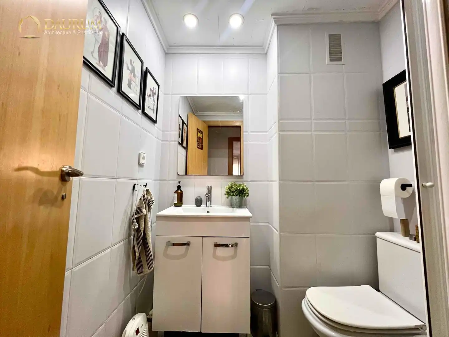 Flat with lift for sale in JOAQUIM BALLESTER, imagen 31