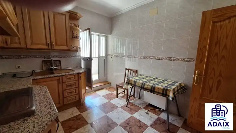 Houses for sale in Urda
