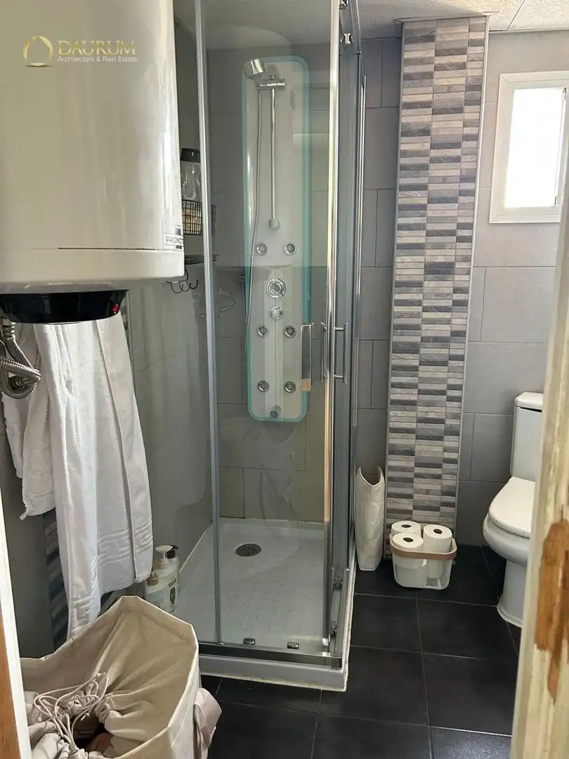 Baño de Piso en venta en Sevilla con Aire acondicionado