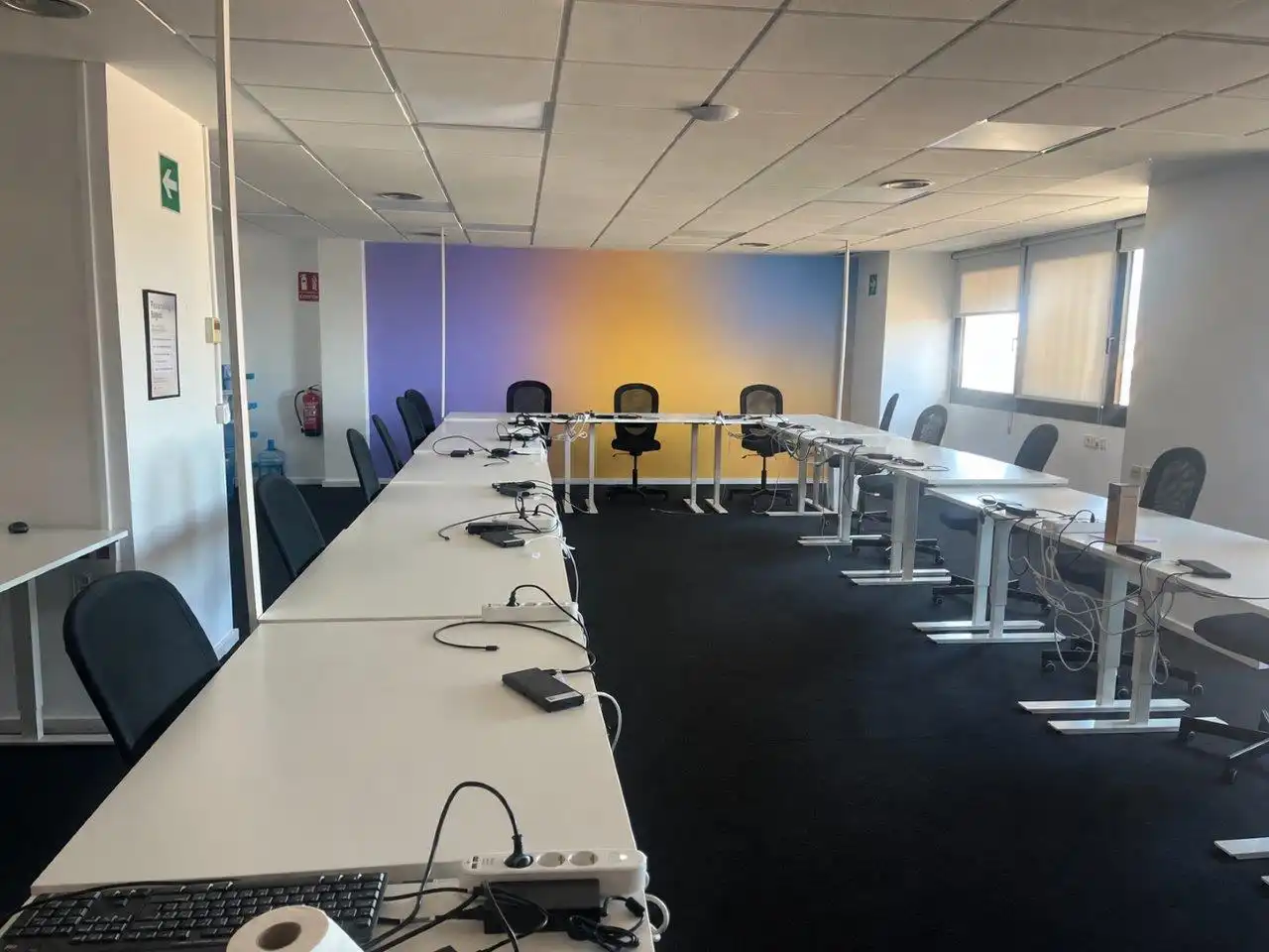 Office for rent in Campanar