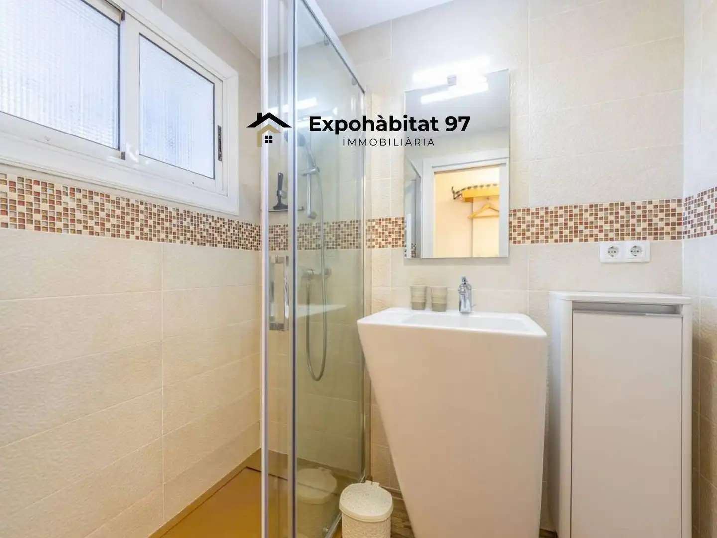 Bathroom of Apartments for sale in Salou  with Air Conditioner, Terrace and Furnished
