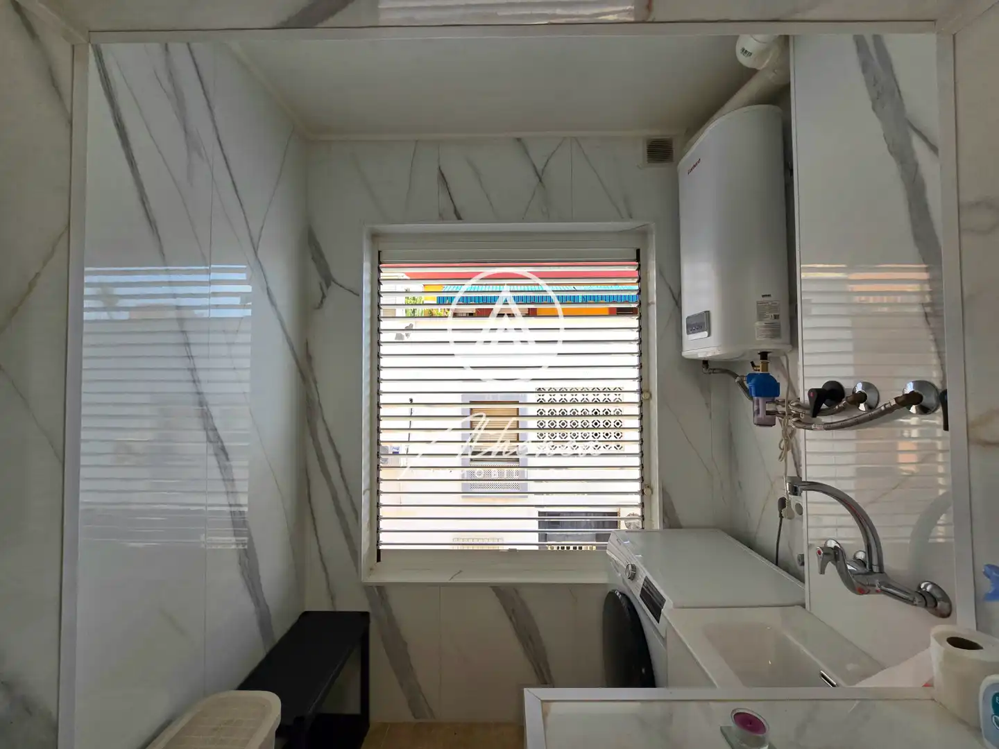 Terraza de Piso en venta en Roquetas de Mar con Terraza, Amueblado y Horno