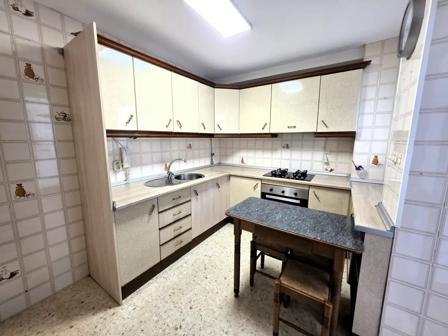 Flat for rent in Calle Pintor Hernández Homedes, Camposoto - Gallineras