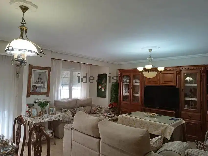 Sala de estar de Piso en venta en Quesada, Jaén