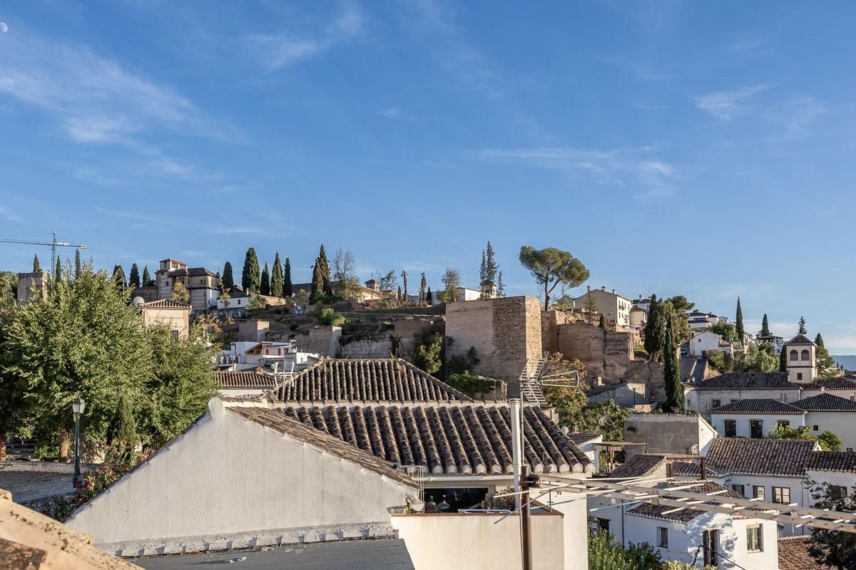 Vista exterior de Casa o chalet en venta en  Granada Capital con Aire acondicionado, Calefacción y Jardín privado