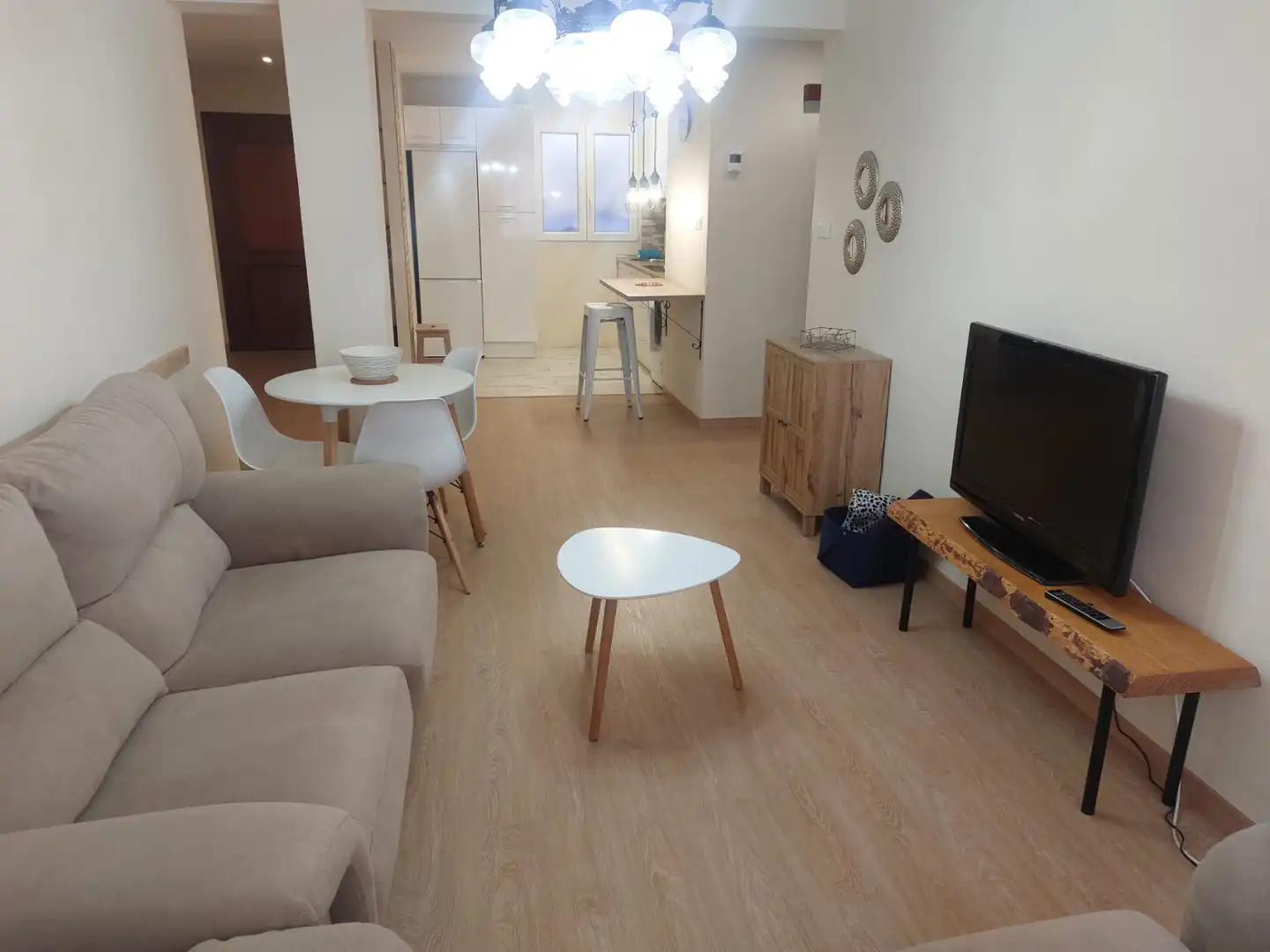 Sala d'estar de Pis de lloguer en Santander amb Calefacció i Moblat