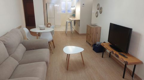 Foto 2 von Wohnung zur Miete in Calle Floranes, Cuatro Caminos, Santander