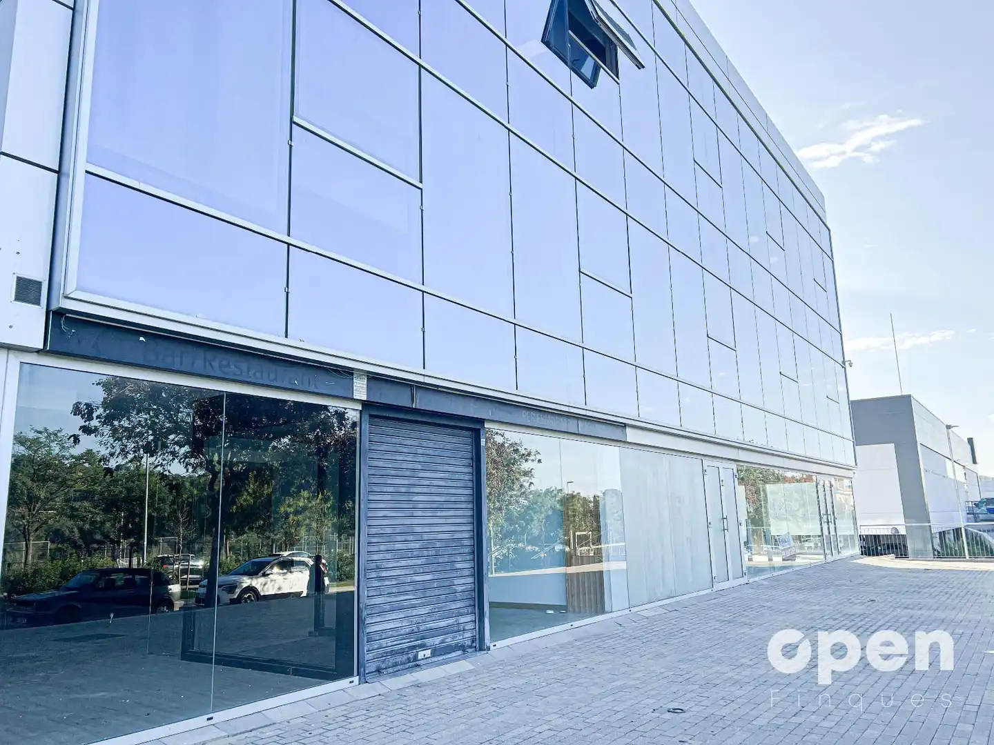 Vista exterior de Oficina de lloguer en Terrassa amb Aire condicionat i Calefacció