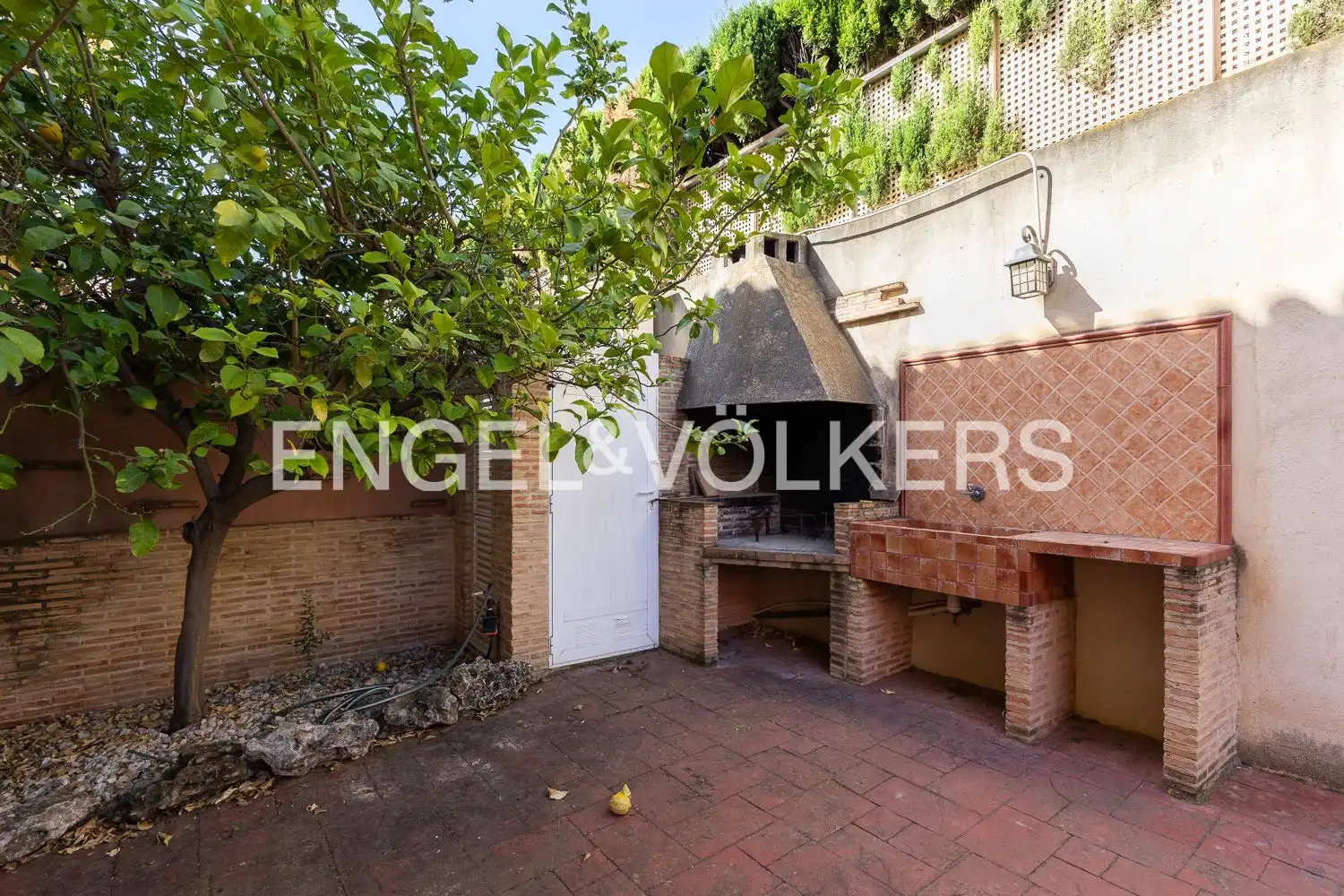 Terrassa de Casa o xalet de lloguer en Torrent amb Aire condicionat, Calefacció i Jardí privat