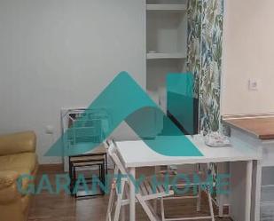 Bedroom of Apartment to rent in Cáceres Capital  with Air Conditioner and Heating