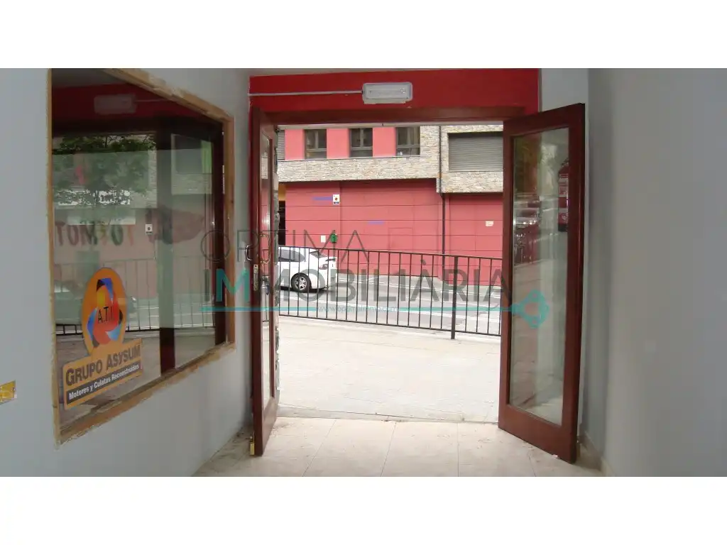 Local comercial en venda a Av. de la Bartra, 10, imagen 6