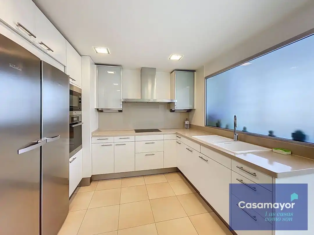 Kitchen of Attic for sale in Alicante / Alacant  with Air Conditioner, Heating and Terrace