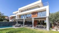 Vista exterior de Casa o xalet en venda en Esplugues de Llobregat amb Aire condicionat, Terrassa i Piscina