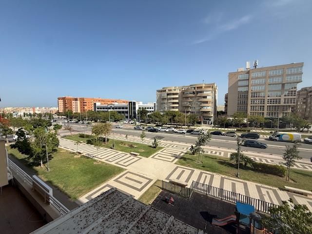Flat to rent in teatinos, Teatinos