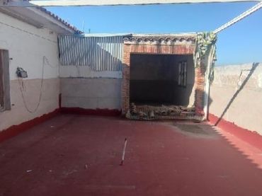 Adossat en venda a Villanueva del Arzobispo