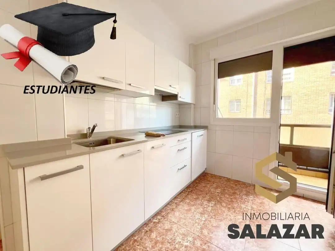 Cocina de Piso de alquiler en Bilbao  con Calefacción, Terraza y Balcón