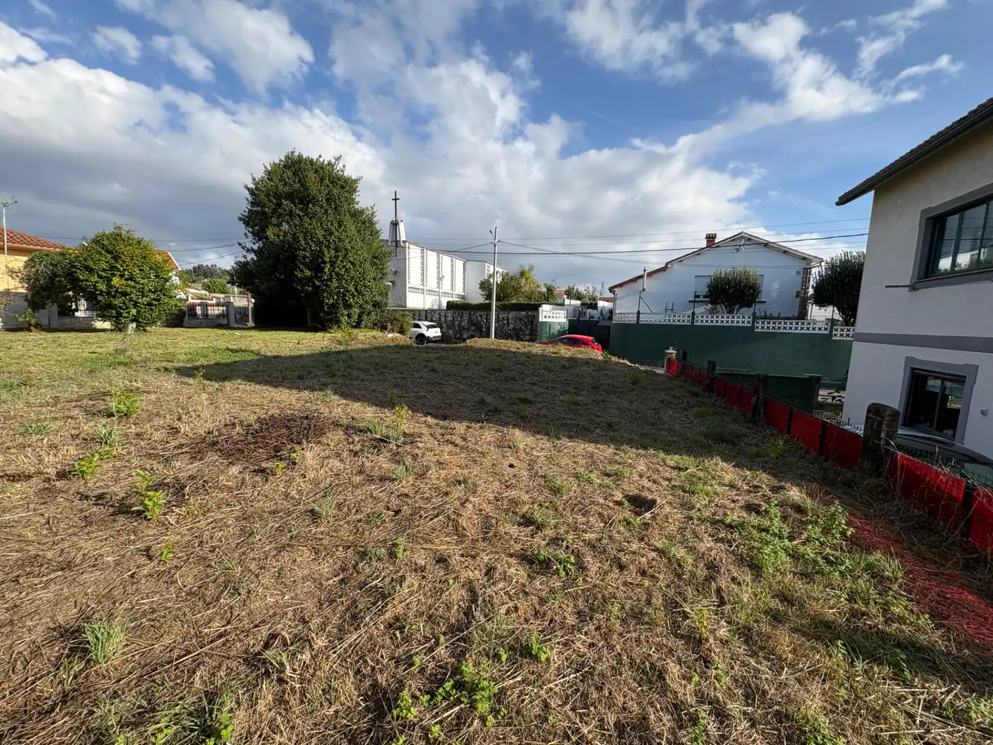 Houses for sale in Fene  with Private garden