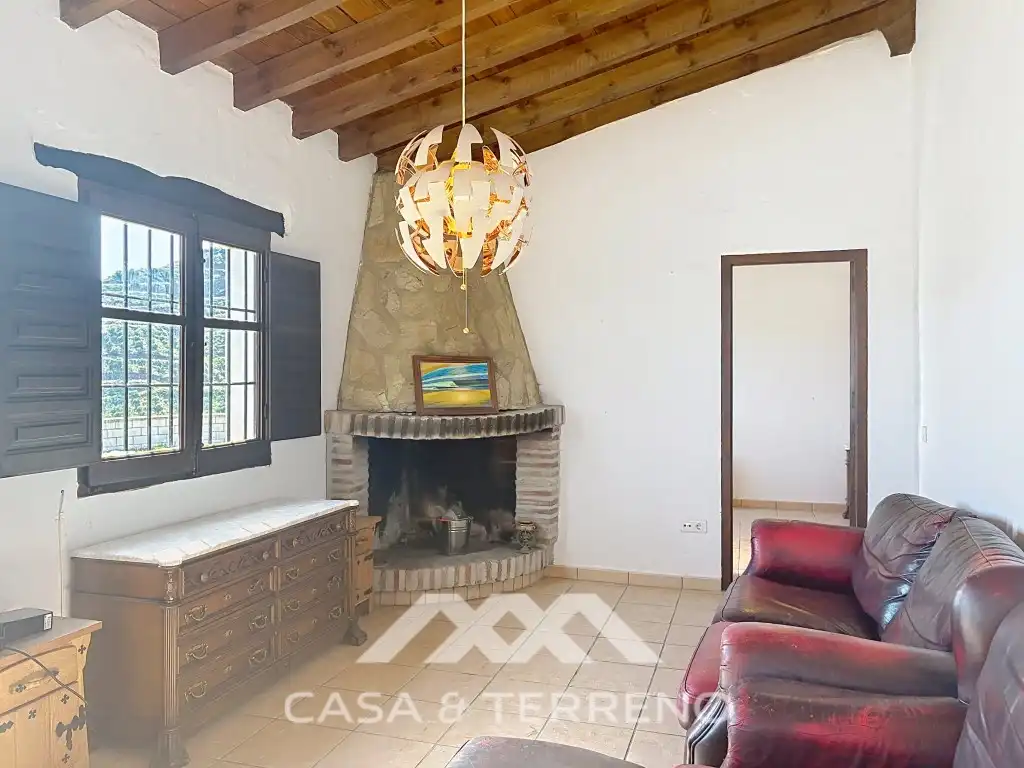 Sala d'estar de Casa o xalet de lloguer en Almáchar amb Aire condicionat, Terrassa i Rentadora