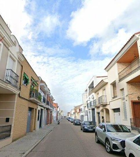 Foto 2 de Casa adosada en venta en Cl Castillo de la Encomienda, Villanueva de la Serena, Badajoz