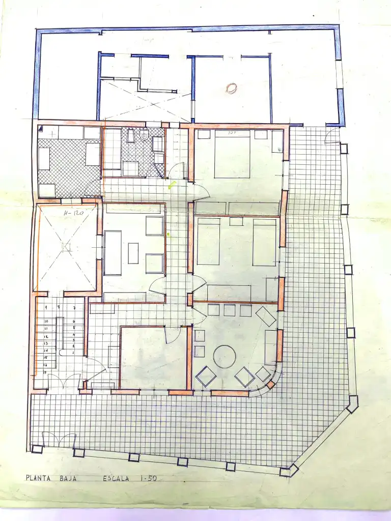 Wohnung zum Verkauf in Madrid mit Klimaanlage, Heizung und Privatgarten