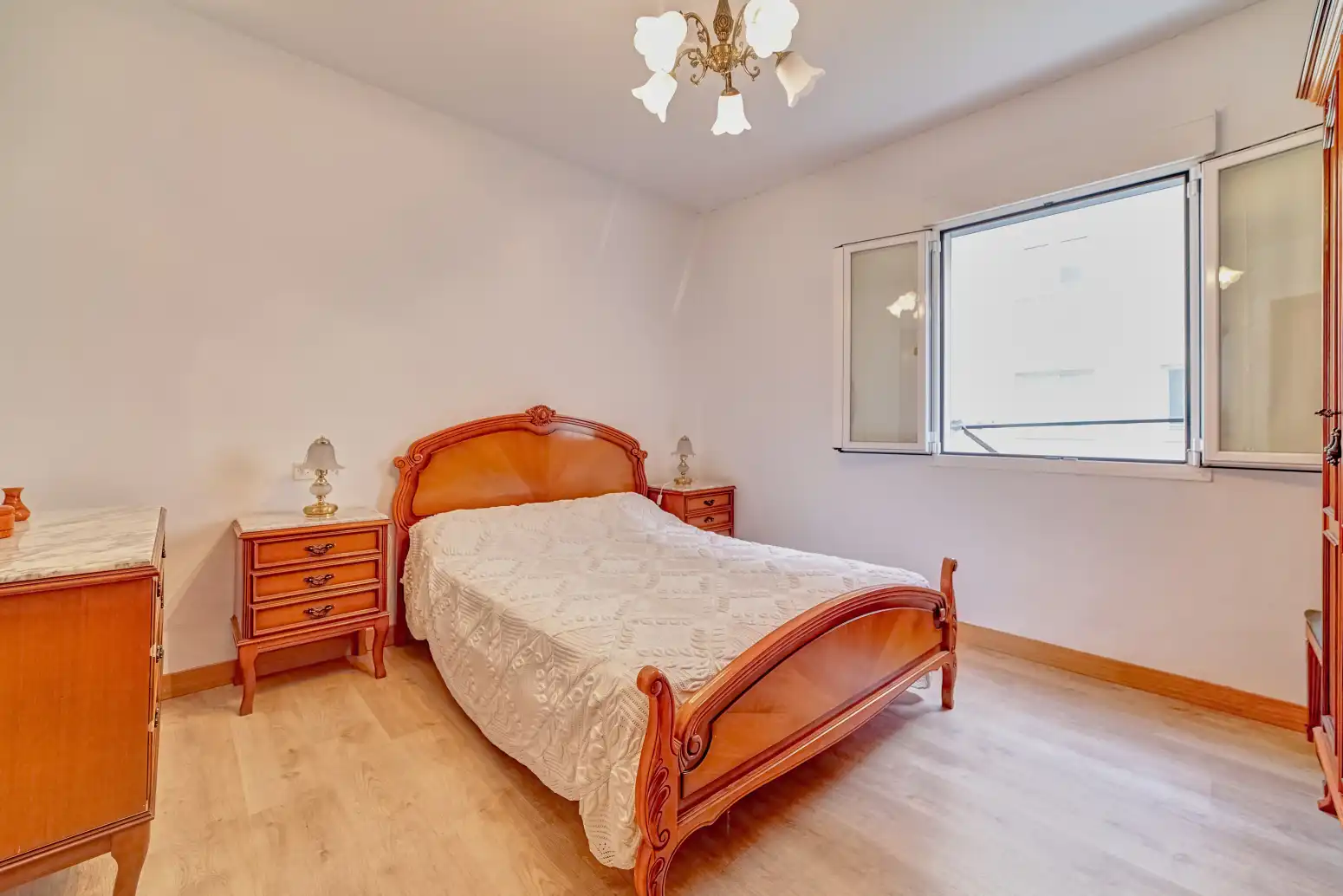 Habitación de Piso en venta en Burlada / Burlata con Calefacción, Parquet y Balcón