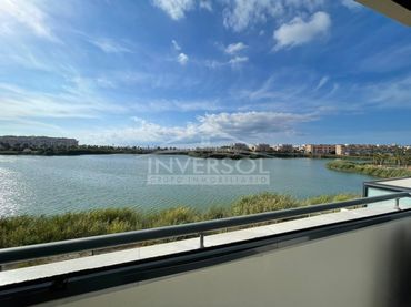 Appartamento con piscina in vendita a Avenida de la Sal 251