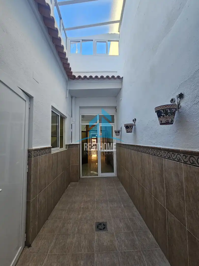 Einfamilien-Reihenhaus zum Verkauf in Guadassuar mit Heizung, Terrasse und Abstellraum