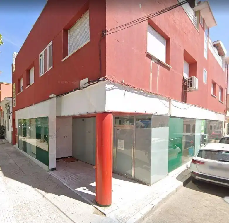 Gewerbefläche zum Verkauf in Calle ALBARRACIN 28, imagen 2