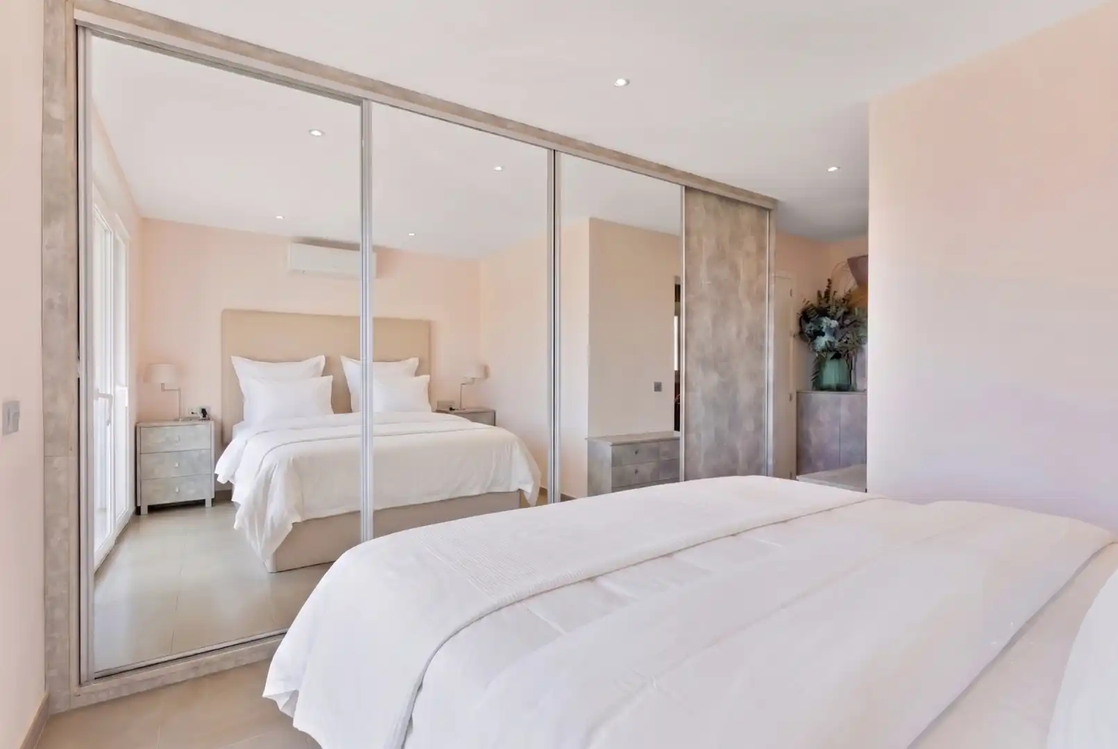 Habitación de Ático en venta en Benahavís con Aire acondicionado, Terraza y Piscina