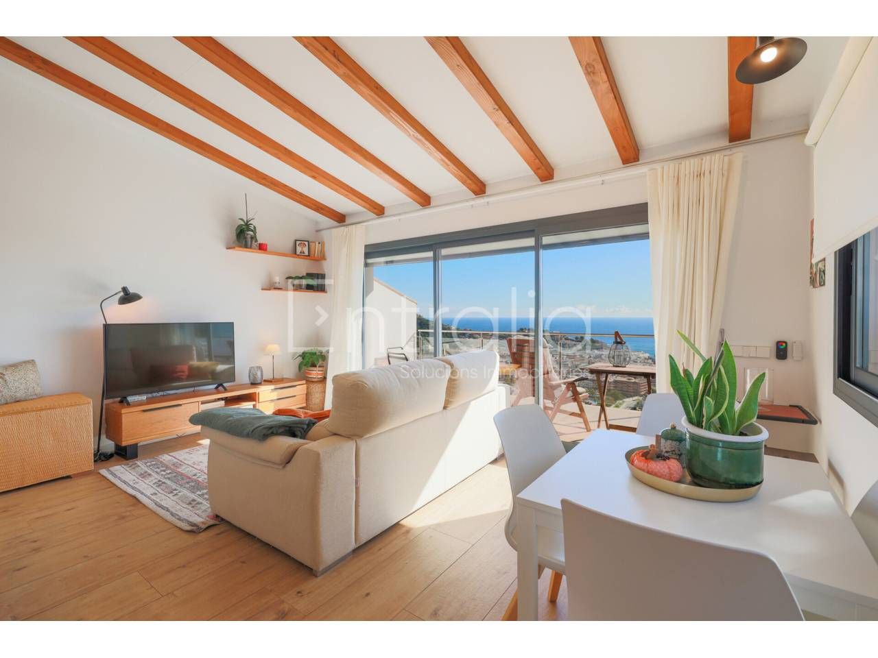 Sala d'estar de Casa o xalet en venda en Tossa de Mar amb Aire condicionat, Calefacció i Jardí privat