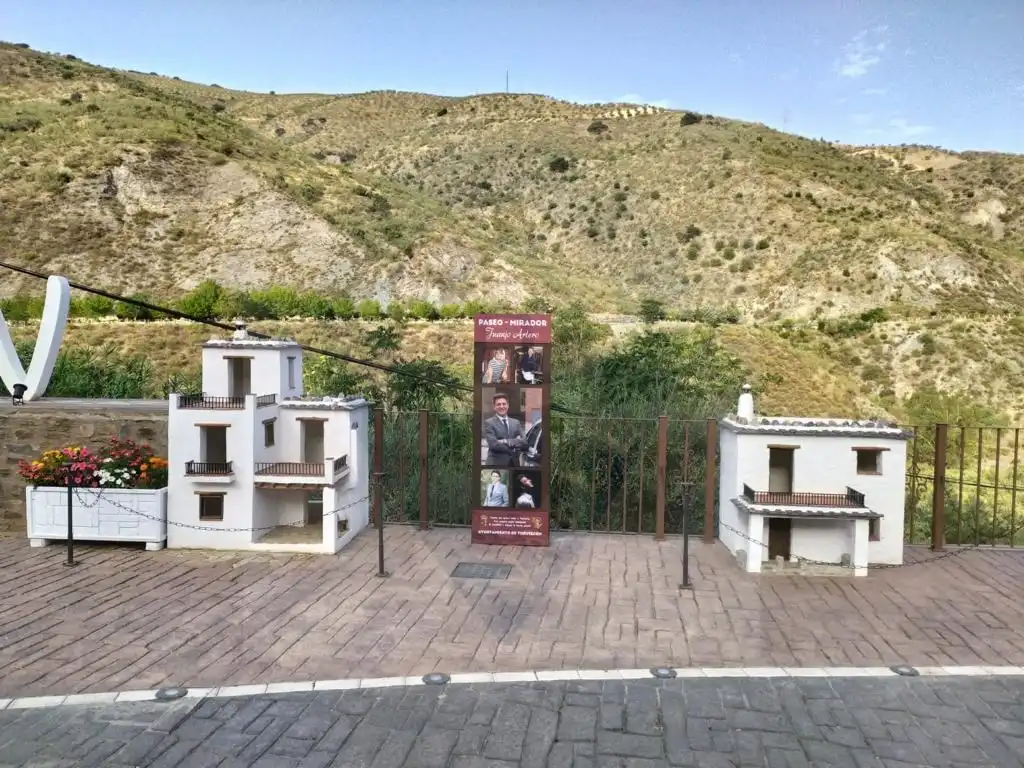 Exterior view of Country homes for sale in Torvizcón