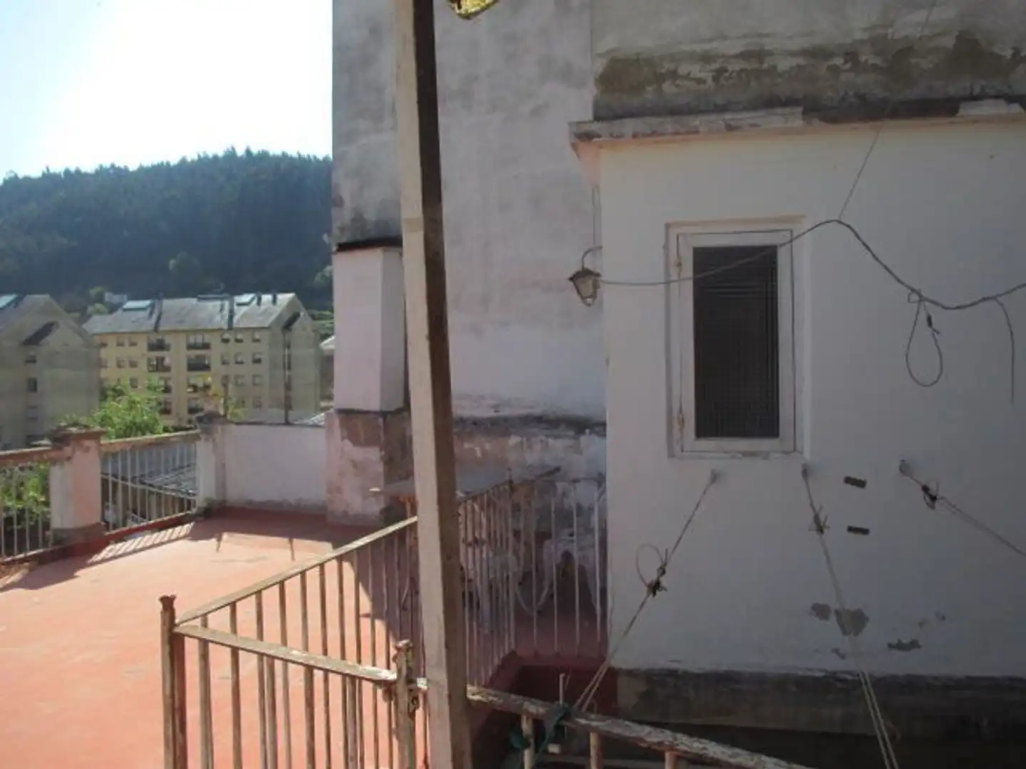 Terraza de Piso en venta en Vegadeo con Calefacción, Terraza y Trastero