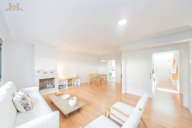 Casa adosada en Venta en Calle fresno en Villamantilla