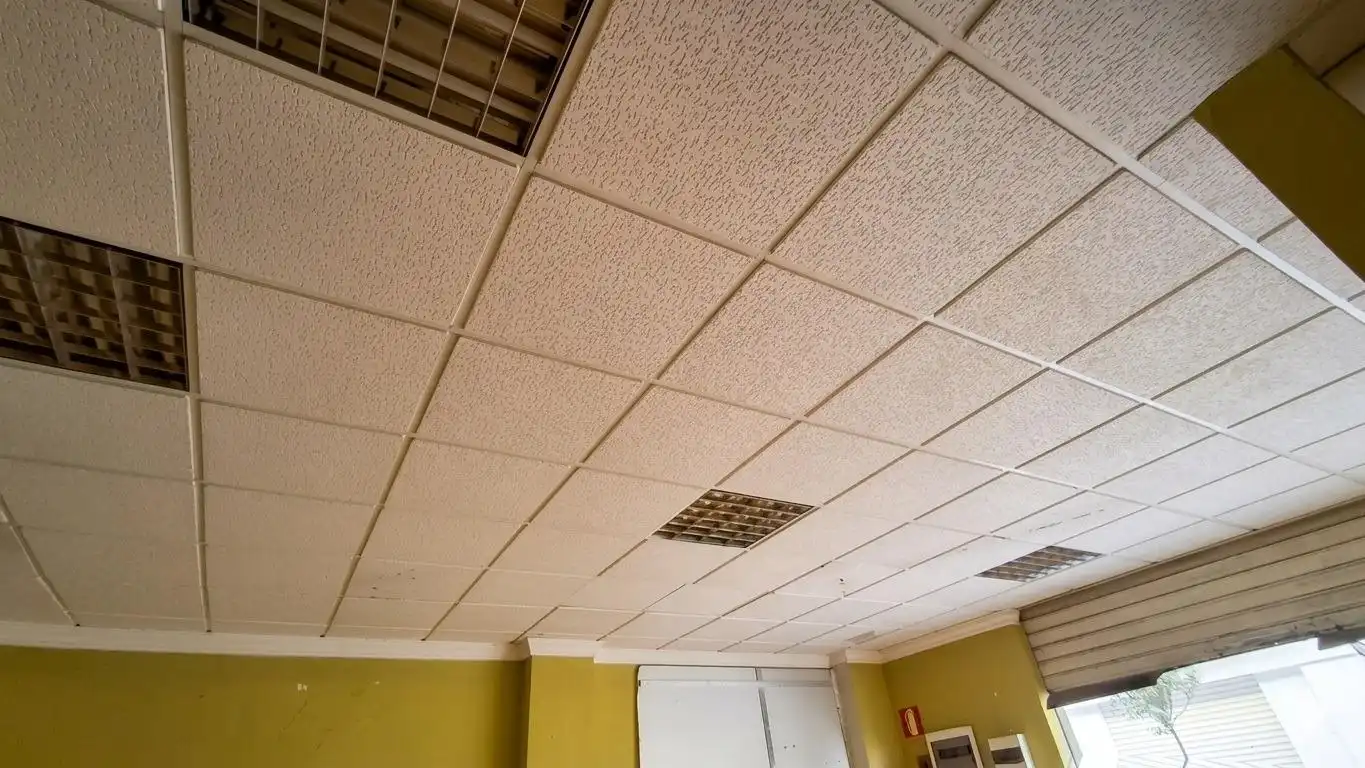 Local de alquiler en Paterna con Aire acondicionado