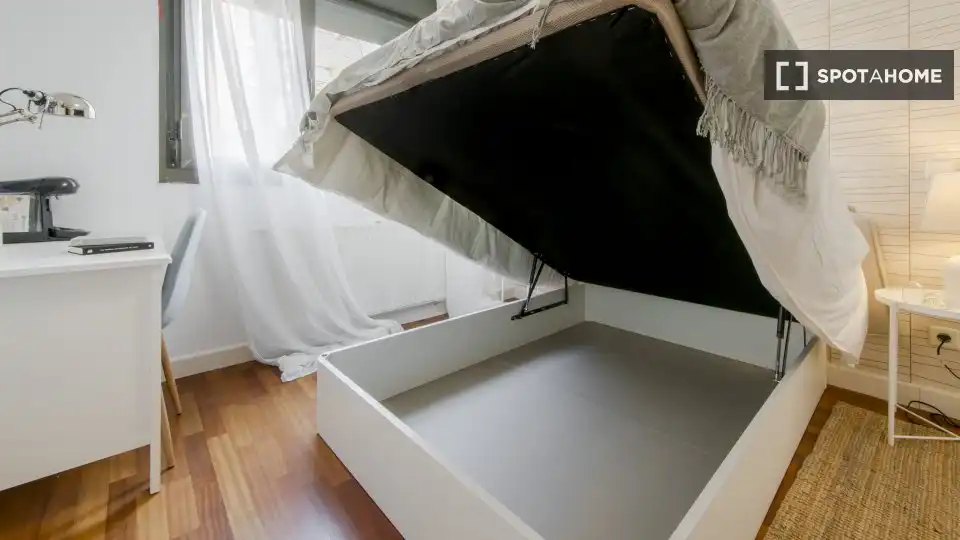 Room in Madrid, Madrid