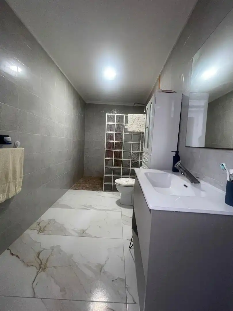 Bathroom of Houses for sale in Alzira  with Air Conditioner, Terrace and Furnished
