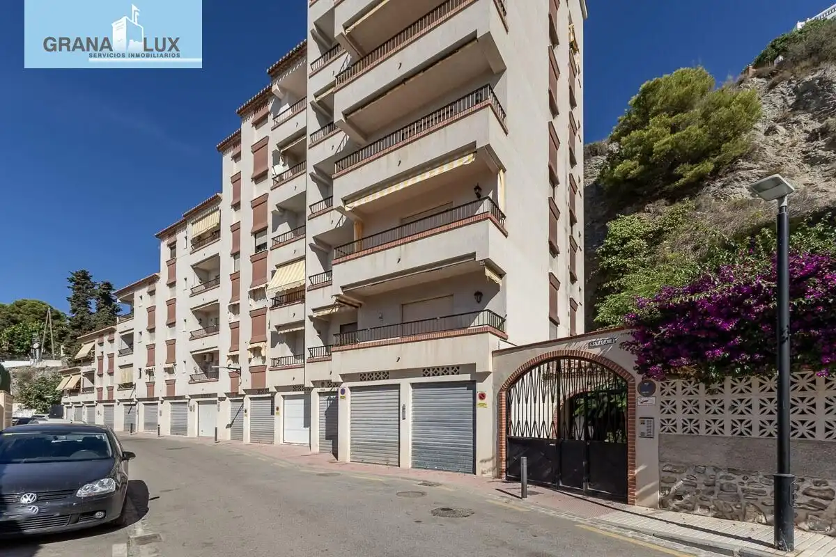Vista exterior de Pis en venda en Almuñécar amb Terrassa i Traster