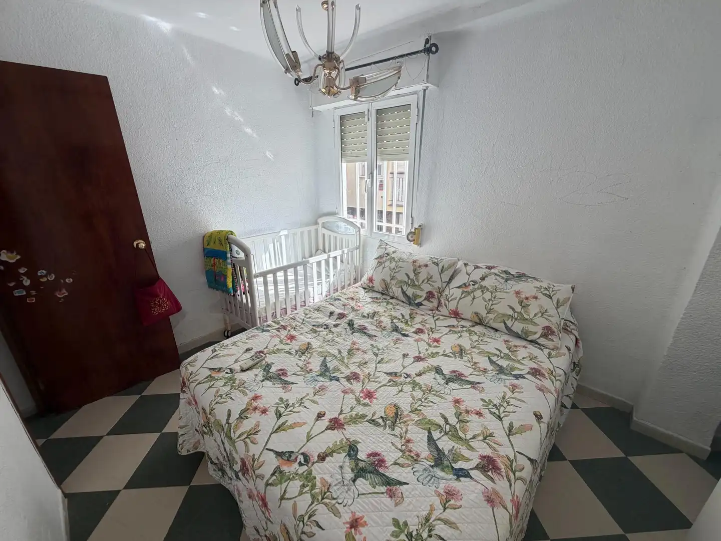 Dormitori de Pis en venda en San Juan de Aznalfarache amb Aire condicionat