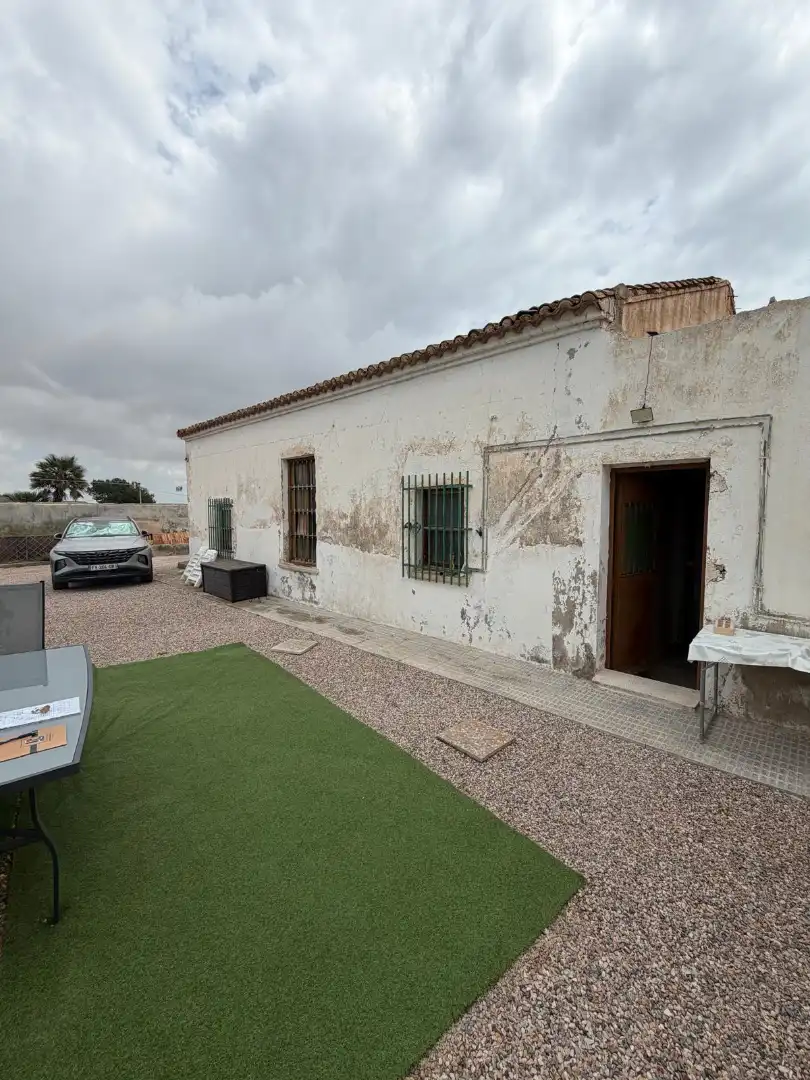 Vista exterior de Finca rústica en venda en Cartagena amb Jardí privat i Traster
