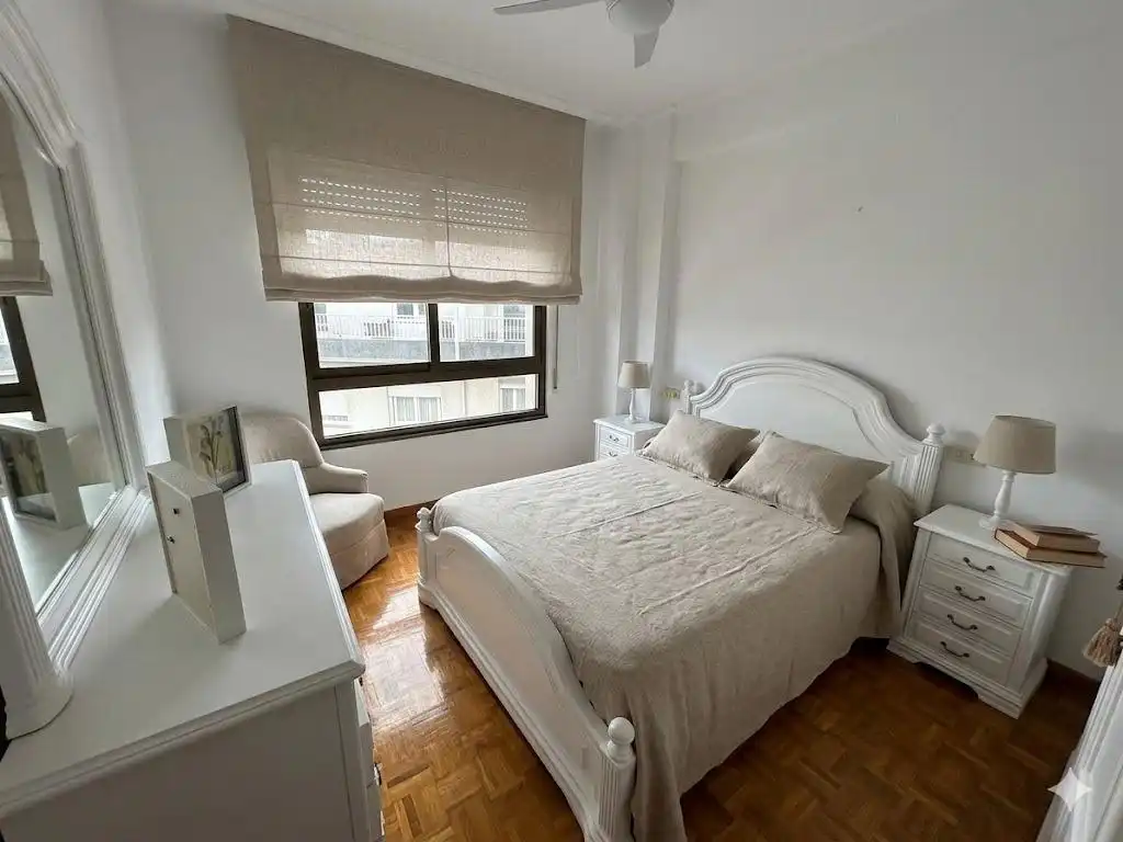 Bedroom of Flat for sale in Ribeira  with Furnished