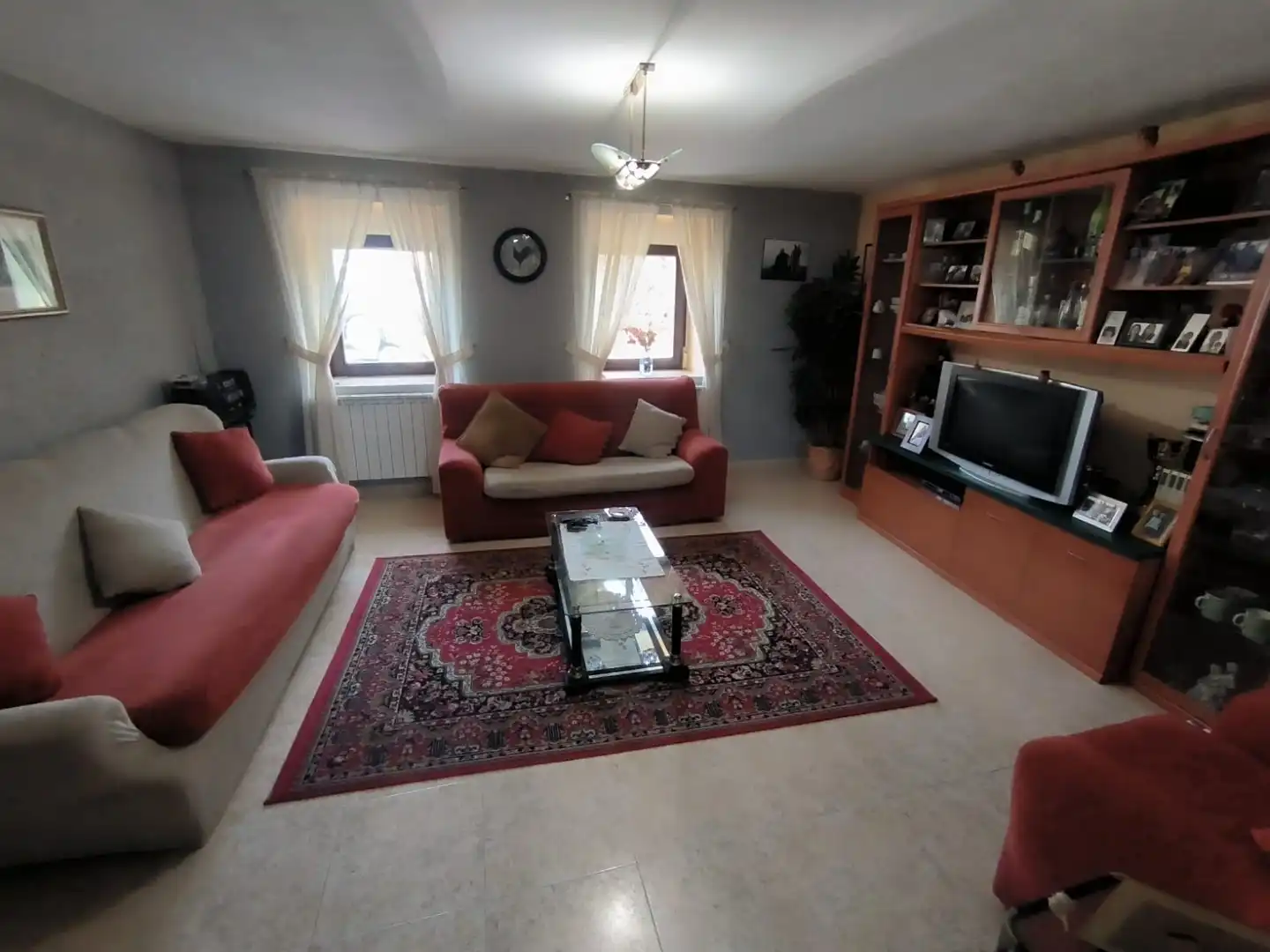 Sala de estar de Casa o chalet en venta en Arenillas de Riopisuerga con Calefacción, Jardín privado y Piscina